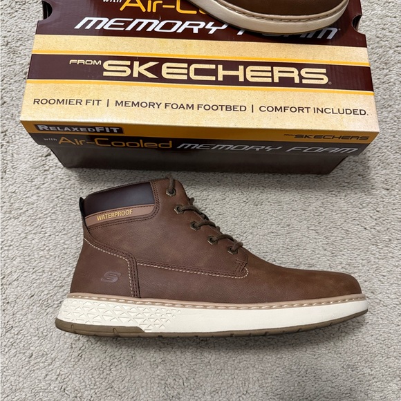 Sketchers Garlan Deno waterproof boots 9.5 main image 11